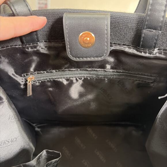 Versace Fragrances Canvas Bag Black Gold Travel Purse Handbag VIP GWP. New - Picture 15 of 16